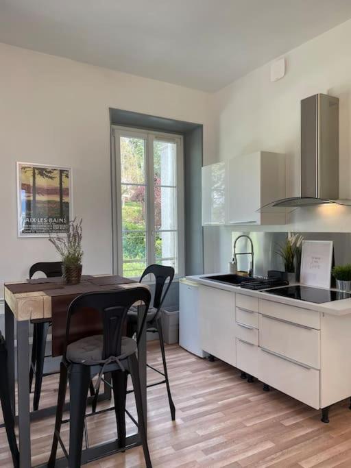 Coeur D'aix, Vue Splendide Et Cachet Appartement